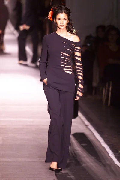 Look 11